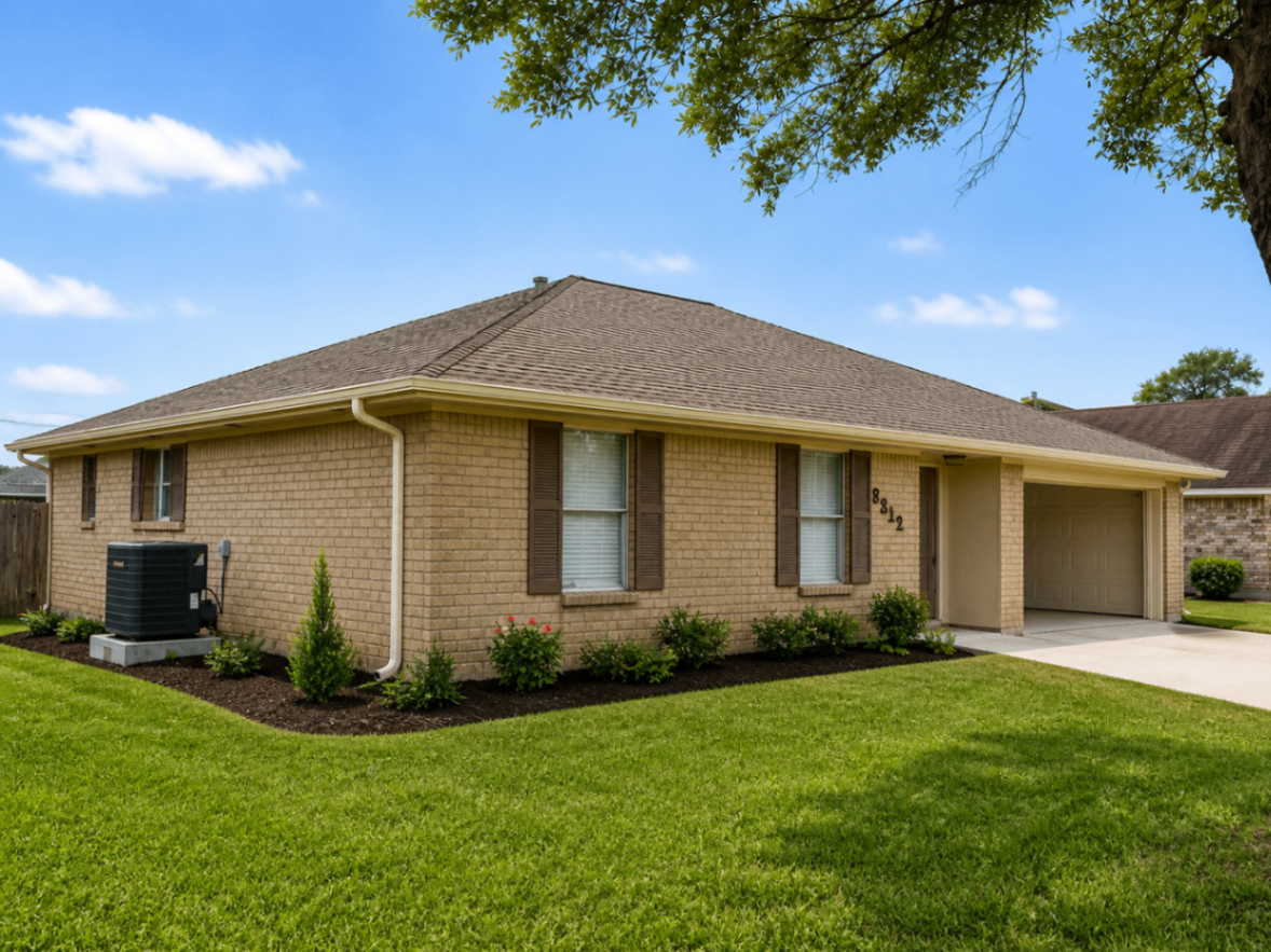 Seamless gutter installation on home in Nederland, TX